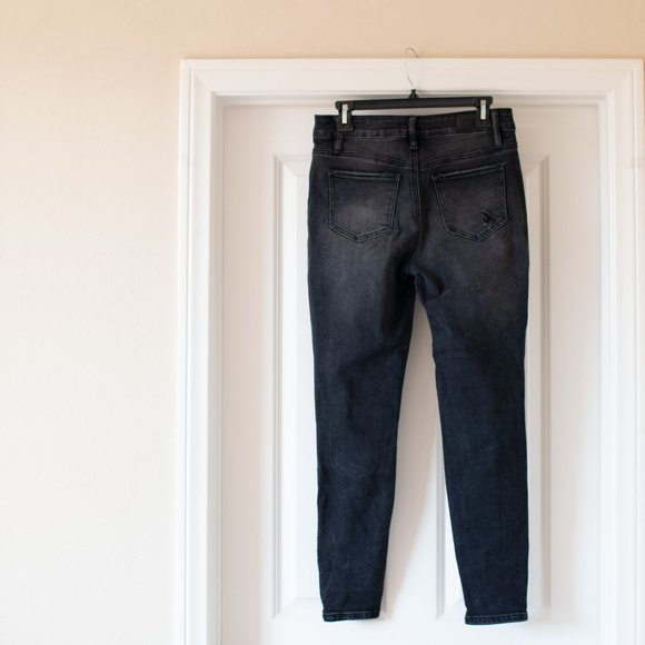 Royalty High Rise Skinny Jeans - Picture 11 of 13